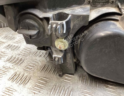 Фара левая Ford Mondeo III 2003-2007 рестайлинг  Ford Mondeo Mondeo III 2003-2007 рестайлинг