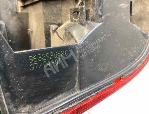 Фонарь задний левый Citroen Berlingo I (MF) 1996-2002  Citroen Berlingo Berlingo I (MF) 1996-2002
