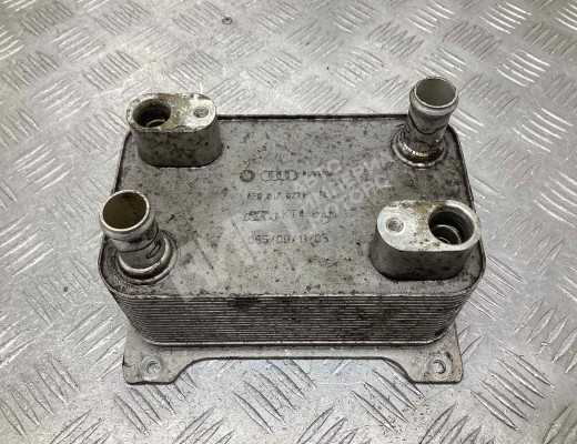 Радиатор АКПП Volkswagen Passat B6 (3C) 2005-2010  Volkswagen Passat Passat B6 (3C) 2005-2010
