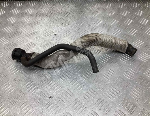 Патрубок (трубопровод, шланг) Volkswagen Passat B6 (3C) 2005-2010  Volkswagen Passat Passat B6 (3C) 2005-2010