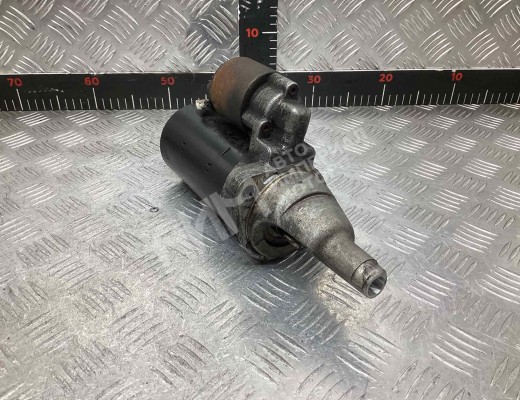 Стартер Audi A4 B6 (8EC, 8E5) 2000-2004  Audi A4 A4 B6 (8EC, 8E5) 2000-2004