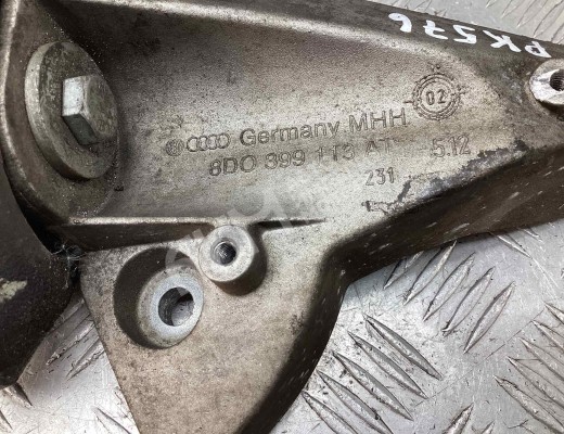Кронштейн КПП Audi A6 C5 (4B) 2001-2004 рестайлинг  Audi A6 A6 C5 (4B) 2001-2004 рестайлинг