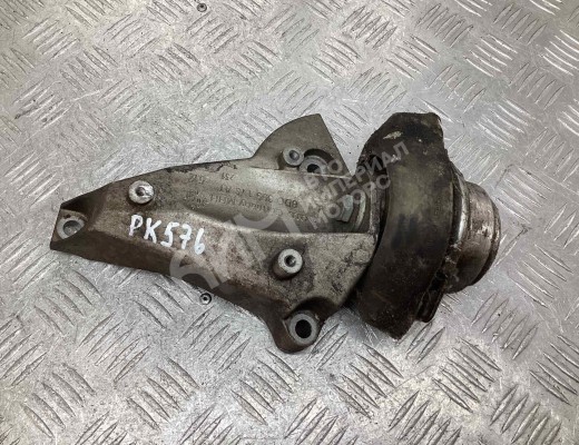 Кронштейн КПП Audi A6 C5 (4B) 2001-2004 рестайлинг  Audi A6 A6 C5 (4B) 2001-2004 рестайлинг