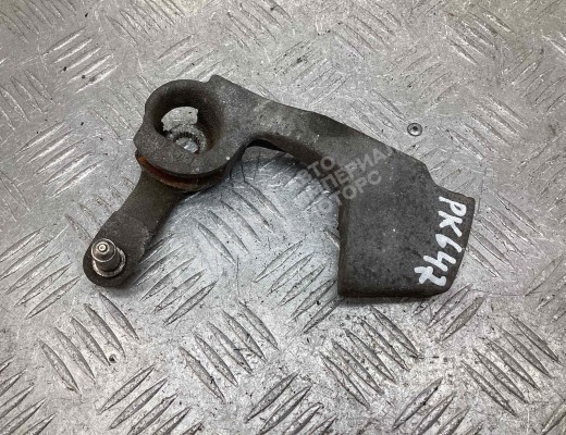 Кронштейн крепления троса КПП Skoda Octavia A5 (1Z) 2004-2008  Skoda Octavia Octavia A5 (1Z) 2004-2008