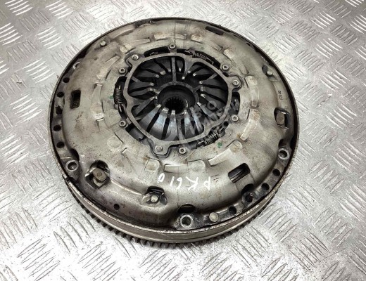 Маховик Opel Astra H 2004-2007  Opel Astra Astra H 2004-2007