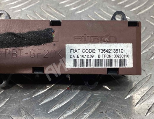 Кнопка аварийной сигнализации Peugeot Boxer II 2006-2014  Peugeot Boxer Boxer II 2006-2014