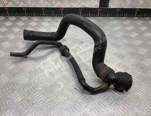 Патрубок радиатора Volkswagen Caddy III (2K) 2004-2010  Volkswagen Caddy Caddy III (2K) 2004-2010