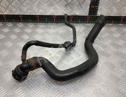 Патрубок радиатора Volkswagen Caddy III (2K) 2004-2010  Volkswagen Caddy Caddy III (2K) 2004-2010