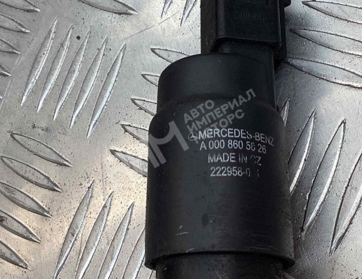 Насос (моторчик) омывателя стекла Mercedes Vito II (W639) 2003-2010  Mercedes Vito Vito II (W639) 2003-2010