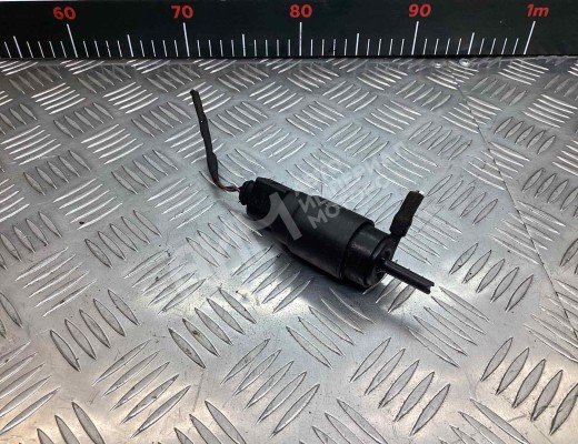 Насос (моторчик) омывателя стекла Mercedes Vito II (W639) 2003-2010  Mercedes Vito Vito II (W639) 2003-2010