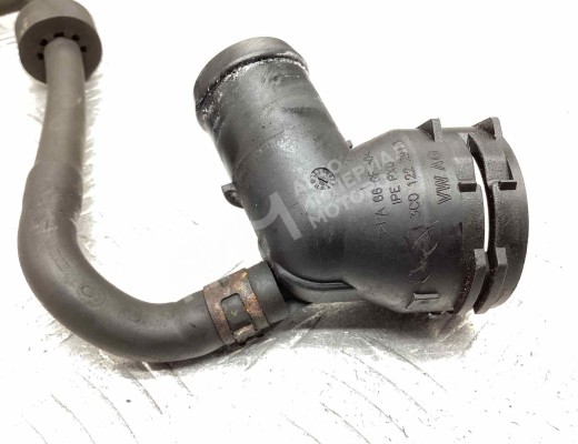 Фланец (тройник) системы охлаждения Volkswagen Passat B6 (3C) 2005-2010  Volkswagen Passat Passat B6 (3C) 2005-2010