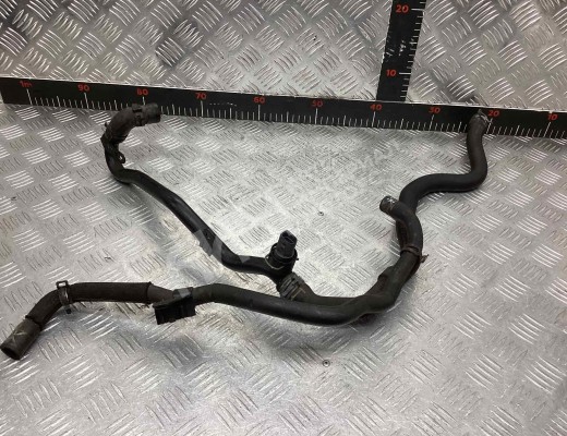 Патрубок (трубопровод, шланг) Volkswagen Passat B6 (3C) 2005-2010  Volkswagen Passat Passat B6 (3C) 2005-2010