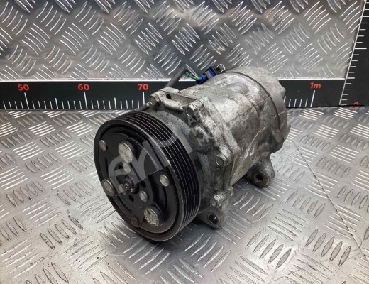 Компрессор кондиционера Volkswagen Golf IV (1J) 1997-2004  Volkswagen Golf Golf IV (1J) 1997-2004