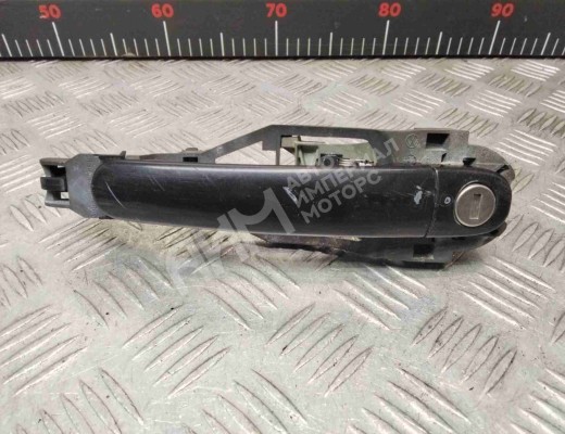 Ручка наружная передняя левая Volkswagen Golf IV (1J) 1997-2004  Volkswagen Golf Golf IV (1J) 1997-2004