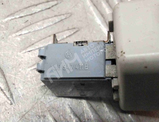 Катафот Volkswagen Bora (1J) 1998-2005  Volkswagen Bora Bora (1J) 1998-2005