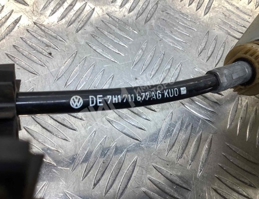 Кулиса Volkswagen Transporter T5 (7H) 2003-2015  Volkswagen Transporter Transporter T5 (7H) 2003-2015
