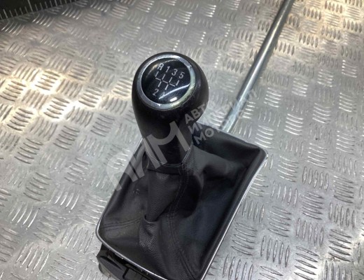Кулиса Opel Astra H 2007-2010 рестайлинг  Opel Astra Astra H 2007-2010 рестайлинг