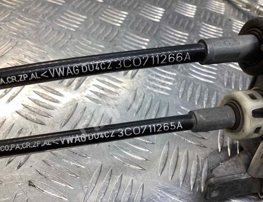 Кулиса Volkswagen Passat B6 (3C) 2005-2010  Volkswagen Passat Passat B6 (3C) 2005-2010