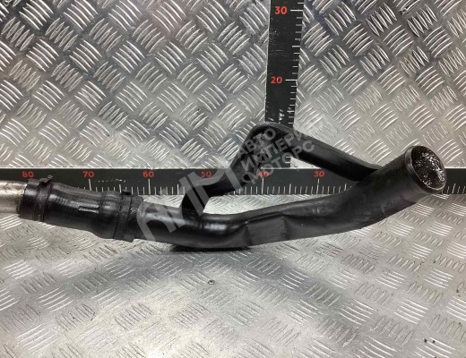 Патрубок интеркулера Ford Mondeo III 2003-2007 рестайлинг  Ford Mondeo Mondeo III 2003-2007 рестайлинг
