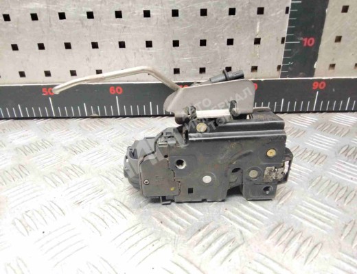 Замок двери передней правой Audi A6 C5 (4B) 1997-2001  Audi A6 A6 C5 (4B) 1997-2001