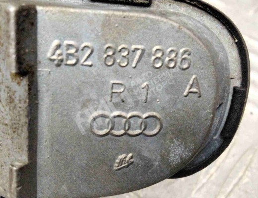Ручка наружная передняя правая Audi A6 C5 (4B) 1997-2001  Audi A6 A6 C5 (4B) 1997-2001