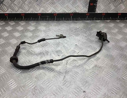 Трубка сцепления Volkswagen Passat B5+ (3B) 2000-2005 рестайлинг  Volkswagen Passat Passat B5+ (3B) 2000-2005 рестайлинг