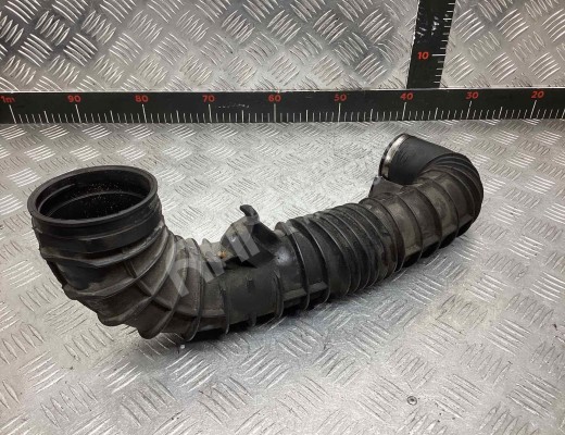 Патрубок воздушного фильтра Mercedes Vito II (W639) 2003-2010  Mercedes Vito Vito II (W639) 2003-2010