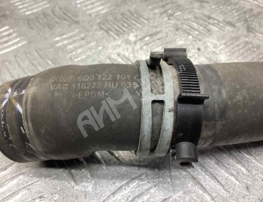 Патрубок радиатора Skoda Roomster (5J) 2006-2015  Skoda Roomster Roomster (5J) 2006-2015