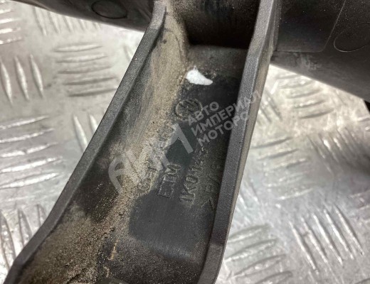 Патрубок интеркулера Skoda Octavia A5 (1Z) 2004-2008  Skoda Octavia Octavia A5 (1Z) 2004-2008