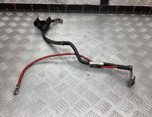 Плюсовой провод аккумулятора Skoda Octavia A5 (1Z) 2004-2008  Skoda Octavia Octavia A5 (1Z) 2004-2008