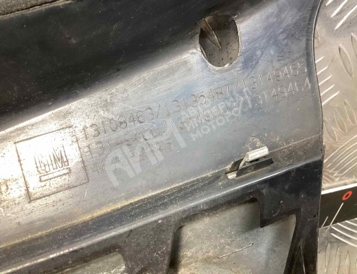 Решетка радиатора Opel Astra H 2004-2007  Opel Astra Astra H 2004-2007