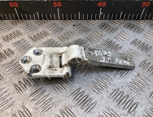 Петля двери задней правой Volkswagen Caddy III (2K) 2004-2010  Volkswagen Caddy Caddy III (2K) 2004-2010