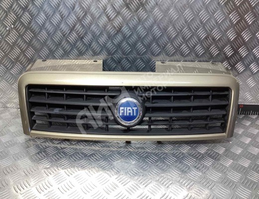 Решетка радиатора Fiat Doblo I (223) 2005-2009 рестайлинг  Fiat Doblo Doblo I (223) 2005-2009 рестайлинг