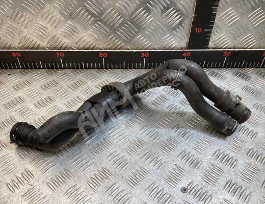 Патрубок отопителя (печки) Volkswagen Golf IV (1J) 1997-2004  Volkswagen Golf Golf IV (1J) 1997-2004