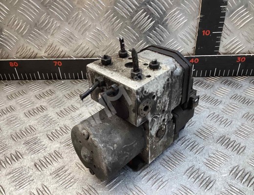 Блок ABS Volkswagen Passat B5 (3B) 1996-2000  Volkswagen Passat Passat B5 (3B) 1996-2000