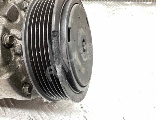Компрессор кондиционера Volkswagen Golf V (1K) 2004-2009  Volkswagen Golf Golf V (1K) 2004-2009
