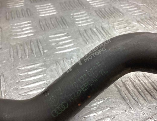 Патрубок отопителя (печки) Volkswagen Golf V (1K) 2004-2009  Volkswagen Golf Golf V (1K) 2004-2009