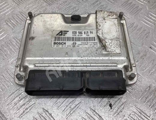 Блок управления двигателем Volkswagen Sharan I (7M) 2003-2010 2-й рестайлинг  Volkswagen Sharan Sharan I (7M) 2003-2010 2-й рестайлинг
