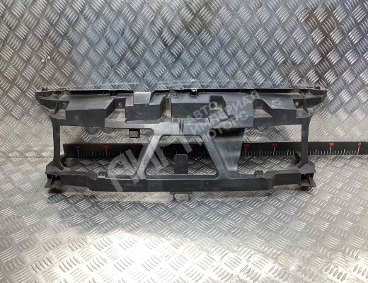 Передняя панель крепления облицовки (телевизор) Renault Scenic II (JM) 2003-2006  Renault Scenic Scenic II (JM) 2003-2006