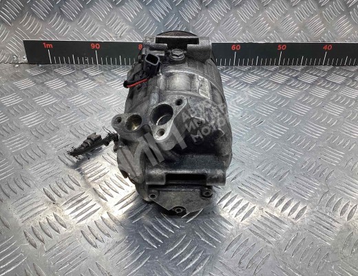 Компрессор кондиционера Renault Laguna III (X91) 2007-2015  Renault Laguna Laguna III (X91) 2007-2015