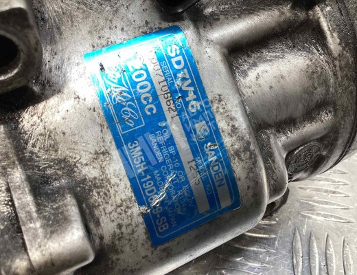 Компрессор кондиционера Mazda 3 I (BK) 2003-2009  Mazda 3 3 I (BK) 2003-2009