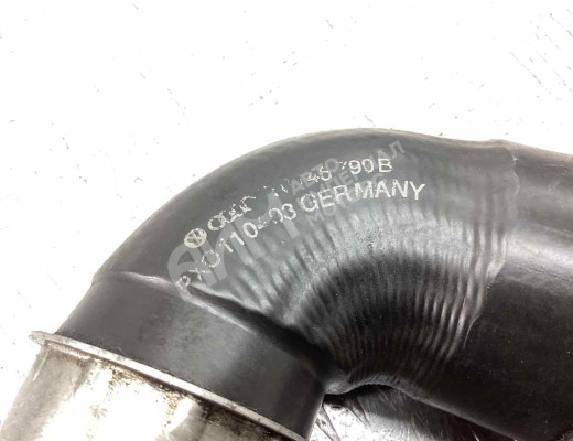 Патрубок интеркулера Volkswagen Touran I (1T) 2003-2006  Volkswagen Touran Touran I (1T) 2003-2006