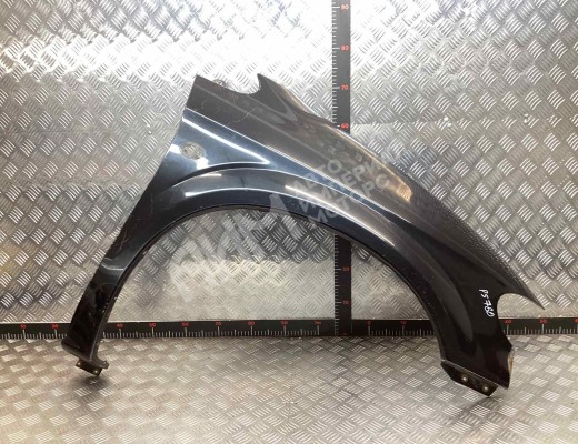Крыло переднее правое Chrysler Voyager IV (RG) 2001-2008  Chrysler Voyager Voyager IV (RG) 2001-2008
