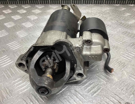 Стартер Volkswagen Passat B5+ (3B) 2000-2005 рестайлинг  Volkswagen Passat Passat B5+ (3B) 2000-2005 рестайлинг