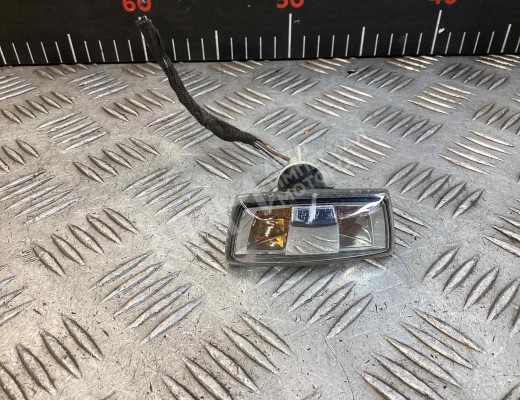 Повторитель передний левый Opel Astra H 2004-2007  Opel Astra Astra H 2004-2007