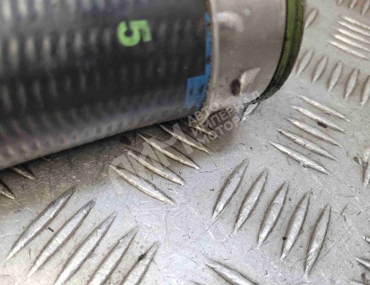 Патрубок интеркулера Volkswagen Passat B6 (3C) 2005-2010  Volkswagen Passat Passat B6 (3C) 2005-2010