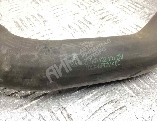 Патрубок радиатора Volkswagen Golf V (1K) 2004-2009  Volkswagen Golf Golf V (1K) 2004-2009