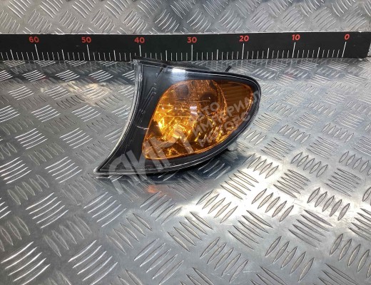 Поворотник левый BMW 3-Series (E46) 2001-2005 рестайлинг  BMW 3-Series 3-Series (E46) 2001-2005 рестайлинг