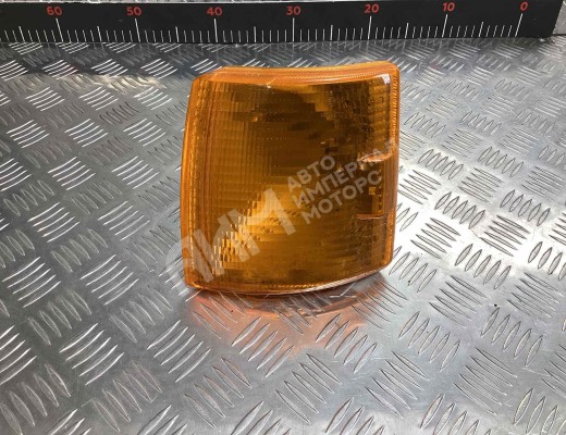 Поворотник левый Volkswagen Transporter T4 (7D) 1990-1997  Volkswagen Transporter Transporter T4 (7D) 1990-1997