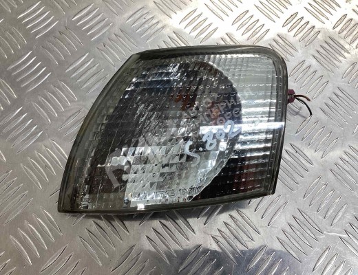 Поворотник левый Volkswagen Passat B5 (3B) 1996-2000  Volkswagen Passat Passat B5 (3B) 1996-2000